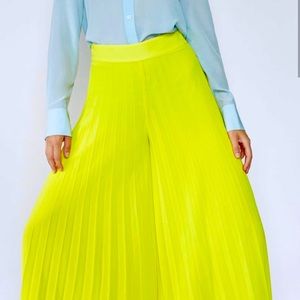 Zara pleated wide leg pants
